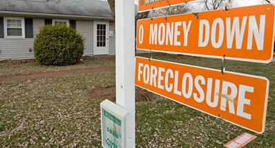 Mortgage Lending Industry Urged to Delay Foreclosure