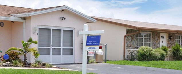 House and for Sale Sign